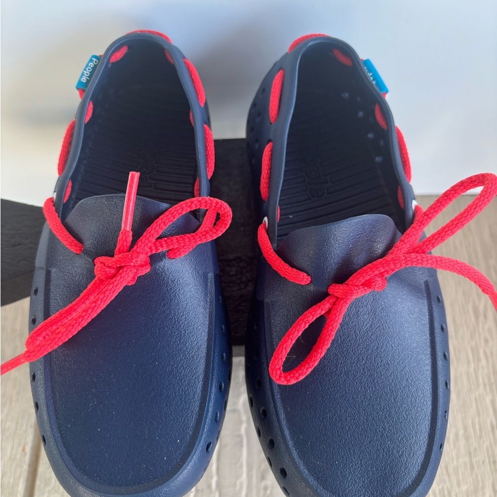 Blue and Red senna kids